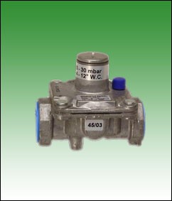 Maxitrol RV-48LM 3/4" Készülék Gáznyomásszabályozó 
