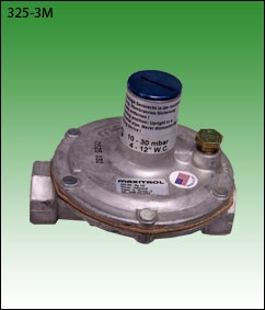Maxitrol 325-3M 1/2" Készülék Gáznyomásszabályozó 